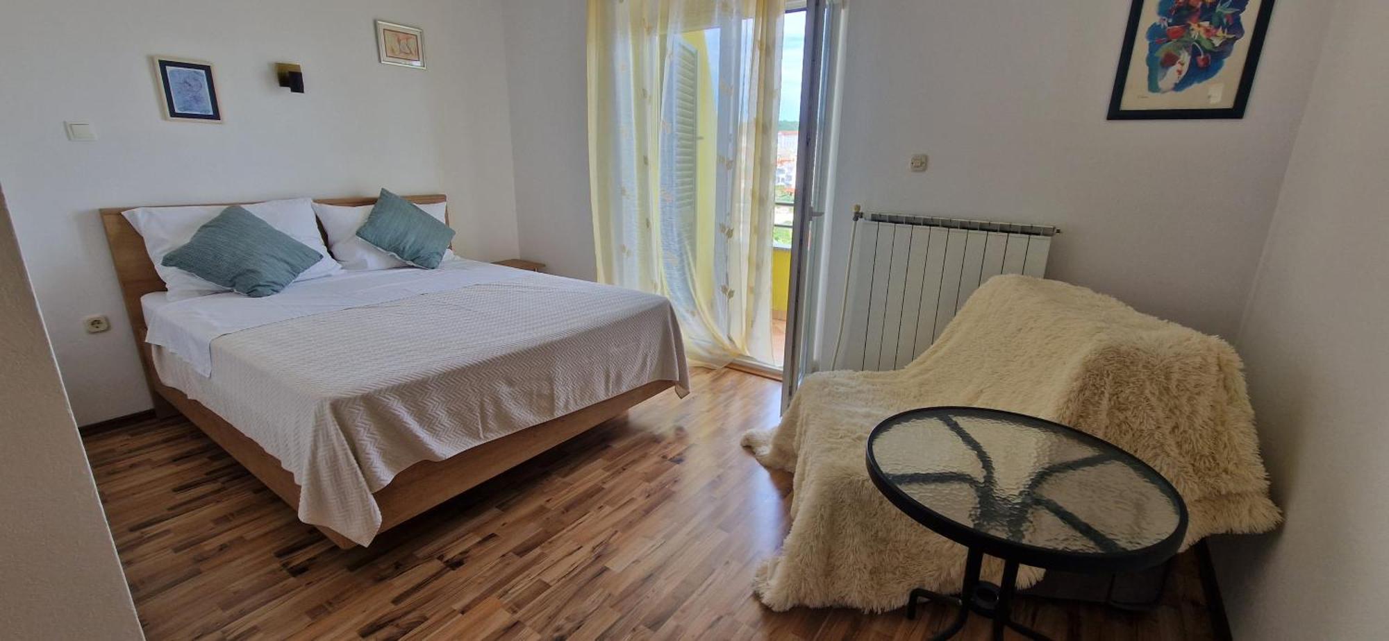 Appartamento Sunce Vrbnik Esterno foto